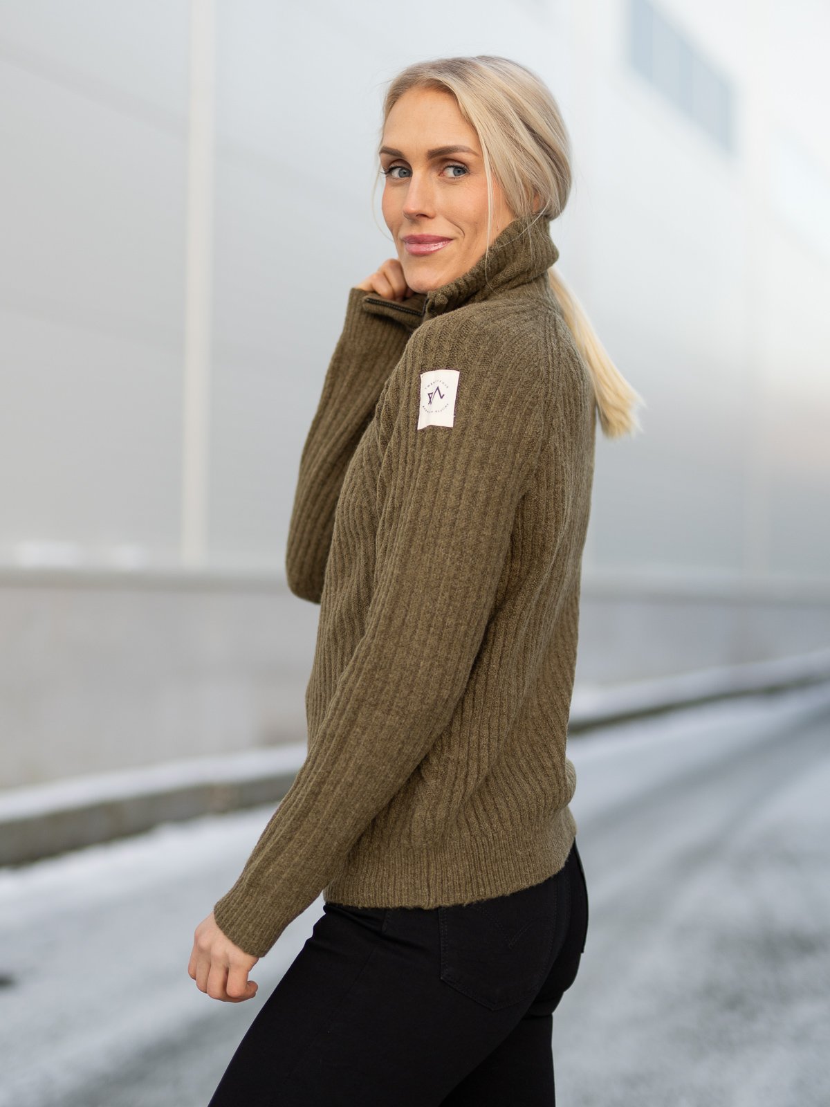 Twentyfour 1222 Half Zip Genser Mørk Oliven