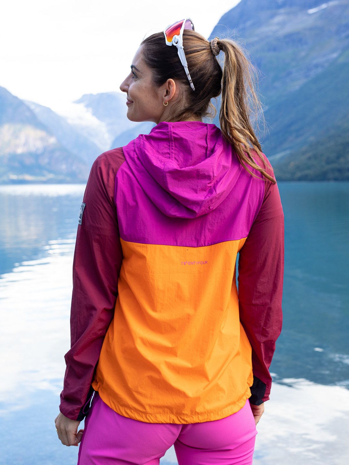 Twentyfour Flåm Light Anorakk Fuksia