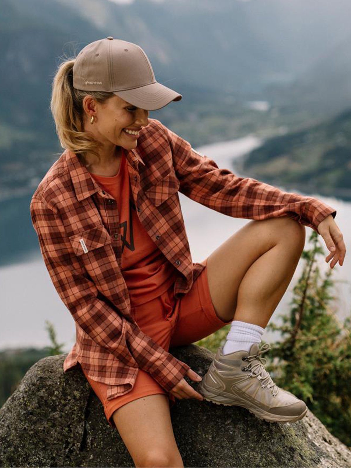 Twentyfour 1222 Hike Skjorte Aprikos