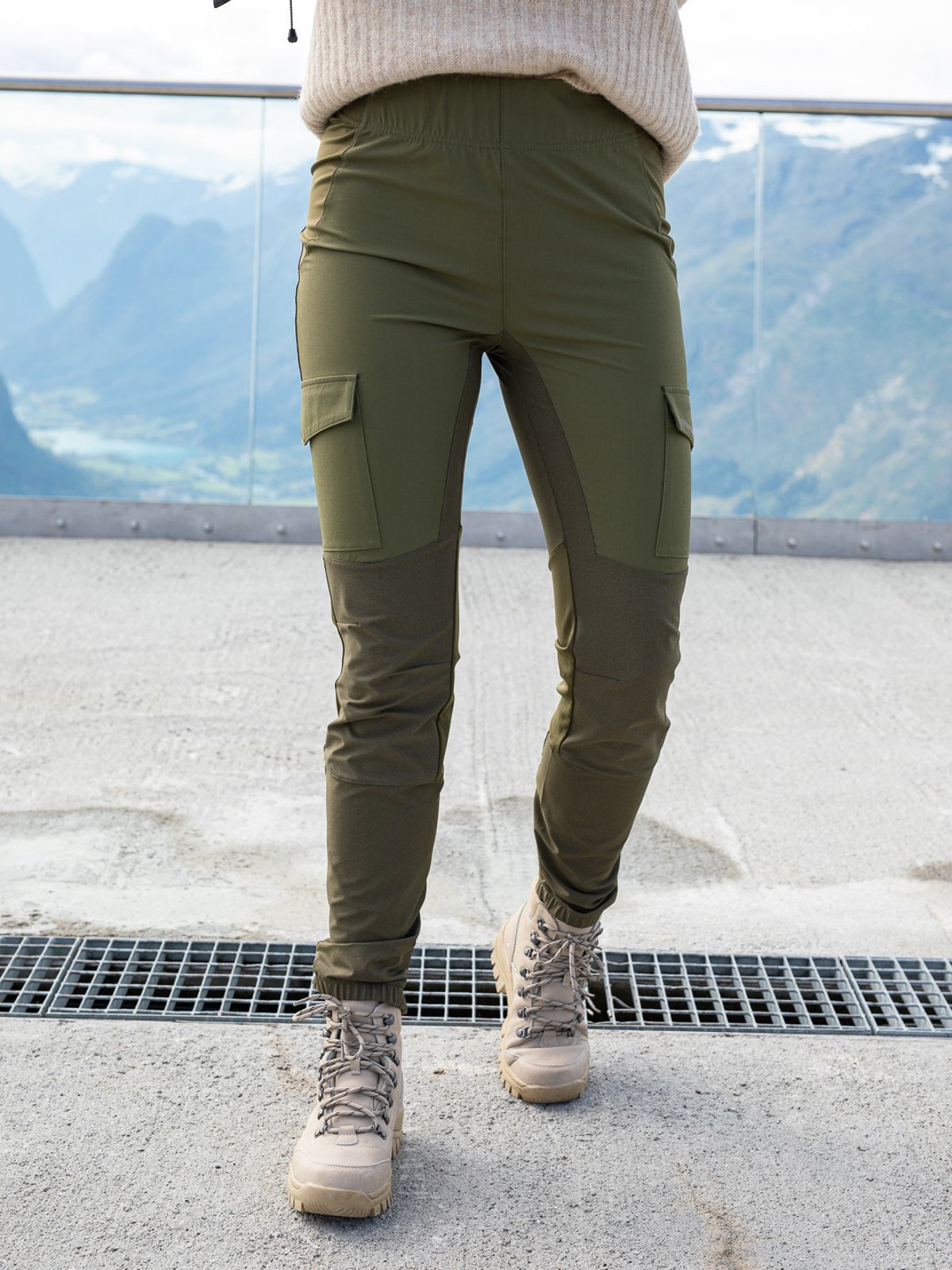 Twentyfour 1222 Shape Bukse Mørk Oliven