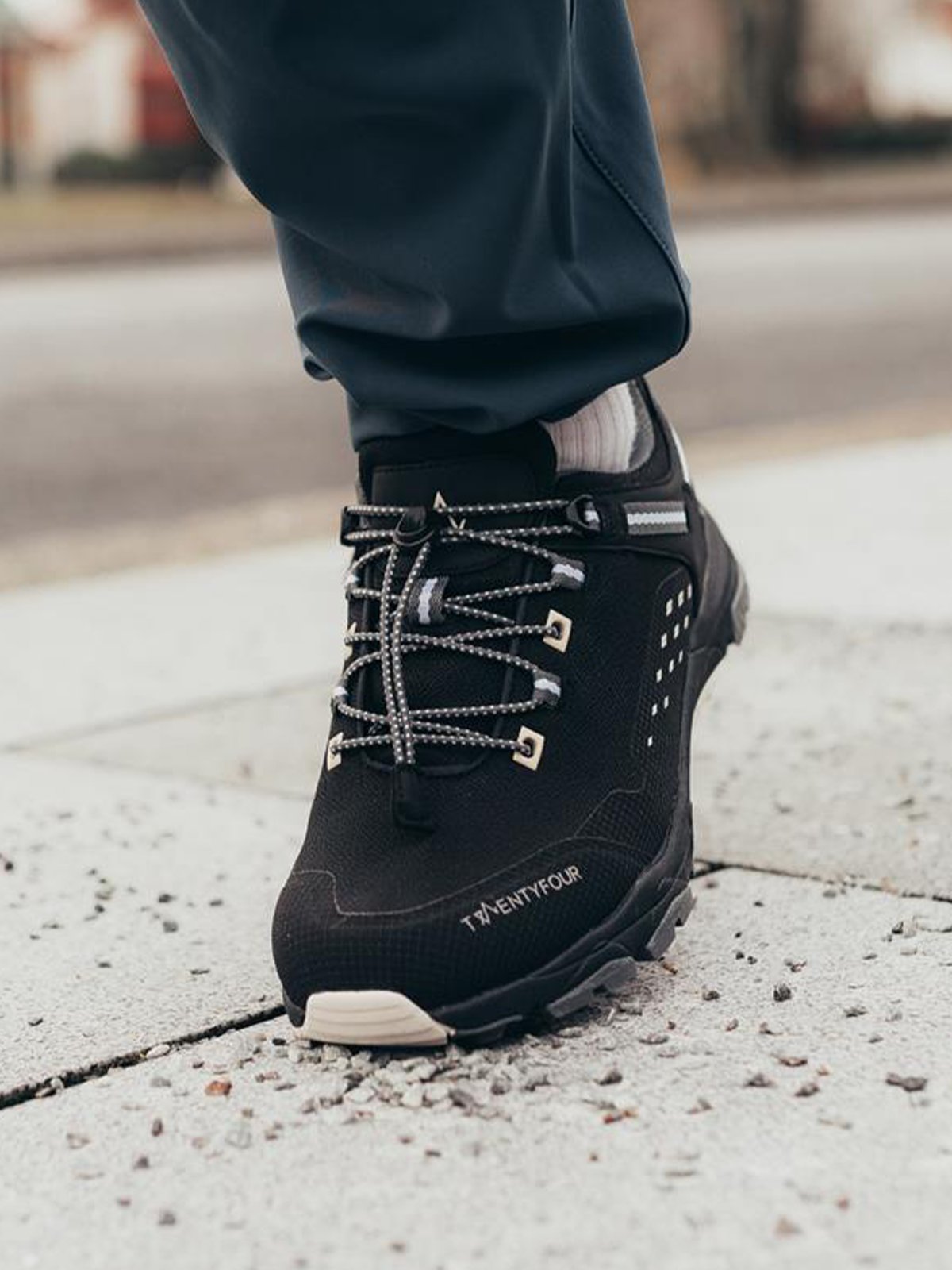 Twentyfour Flåm Hiking LowCut H Skyggesort