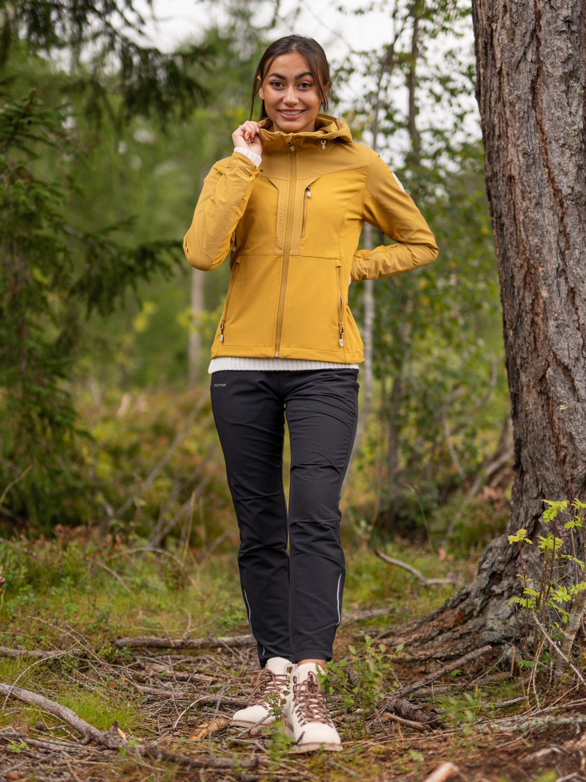 Twentyfour Finse Softshelljakke Sennepsgul