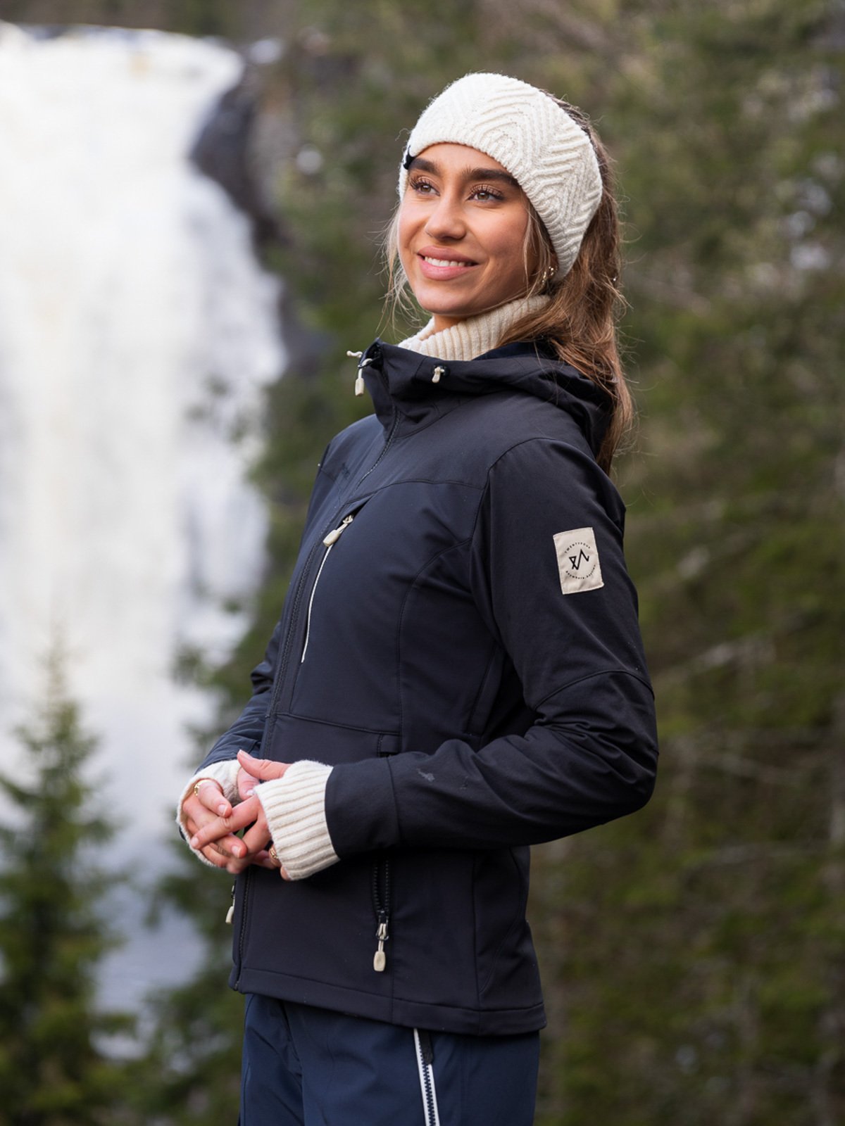 Twentyfour Finse Softshelljakke Skyggesort