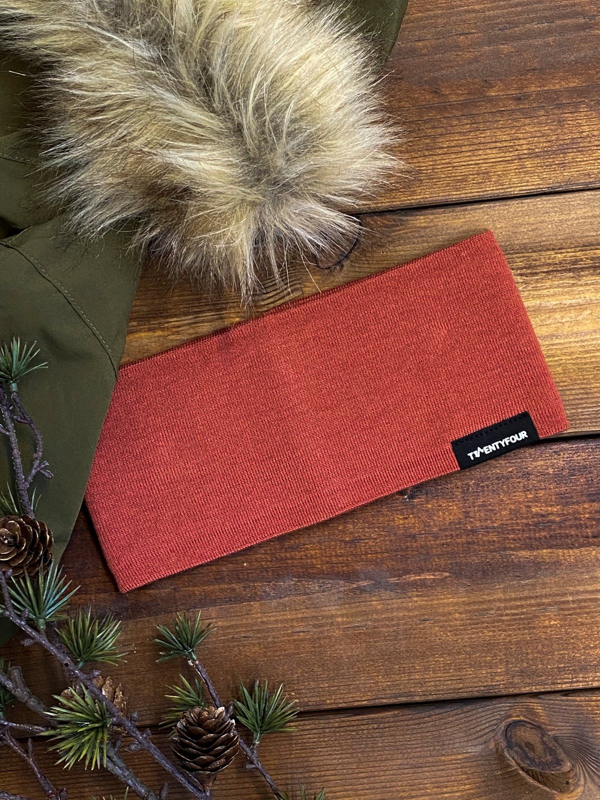 Twentyfour Finse Basic Pannebånd Støvrød