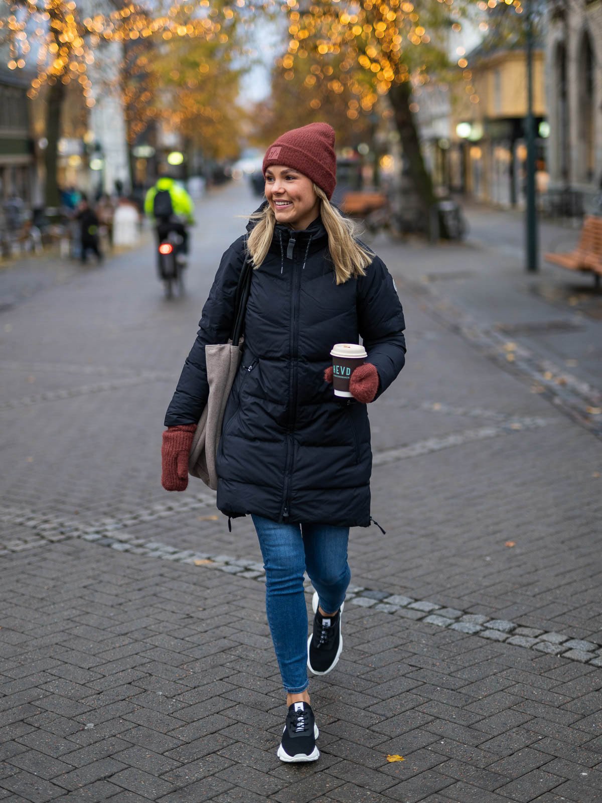 Twentyfour Mellow Sara Lue Rødbrun