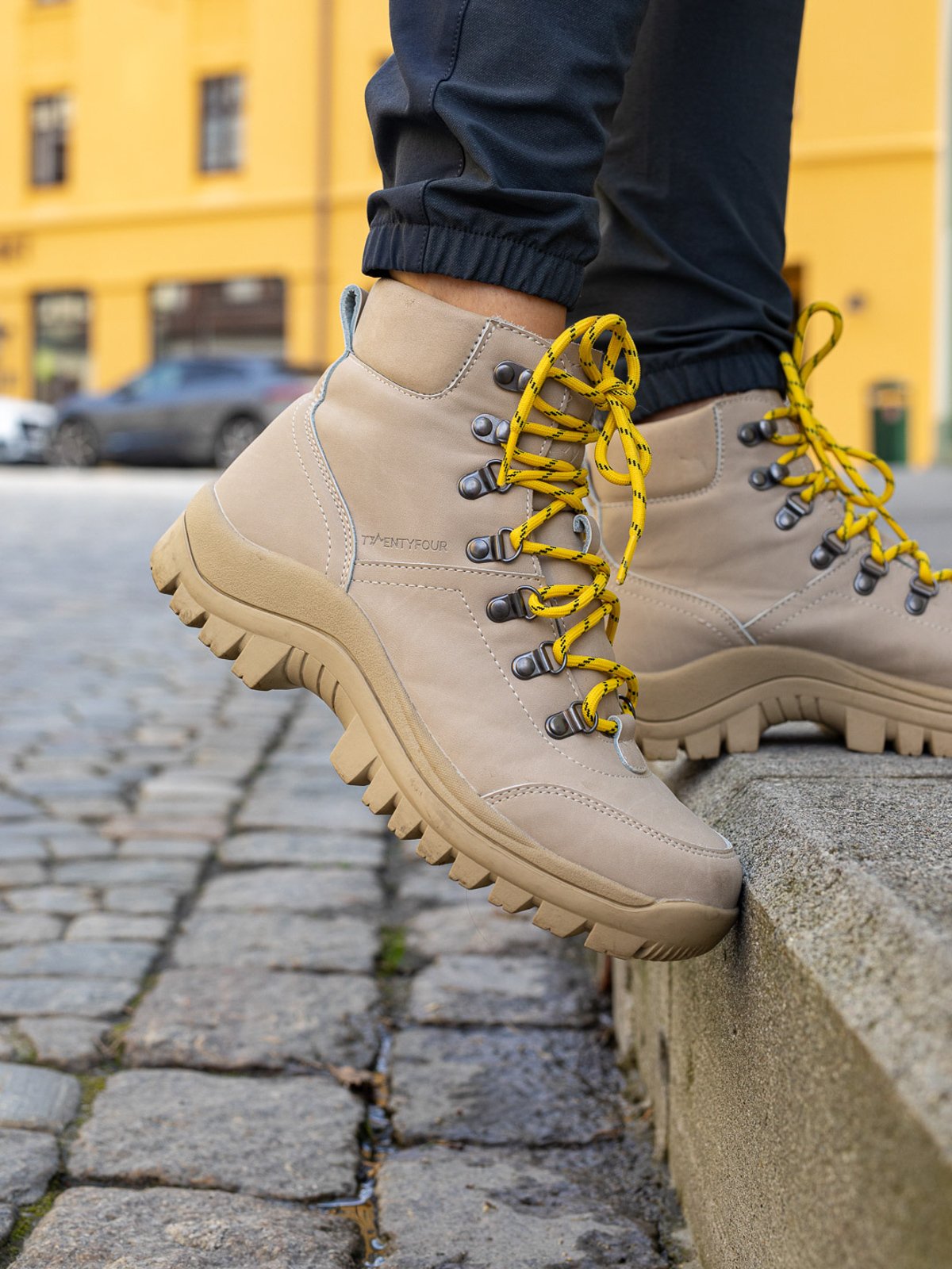 Twentyfour Mellow Lily Leather Boot Beige