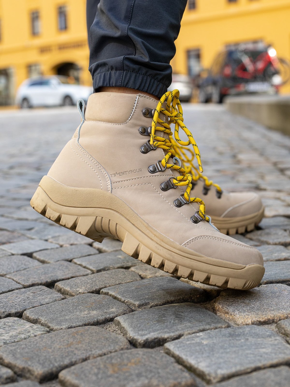 Twentyfour Mellow Lily Leather Boot Beige