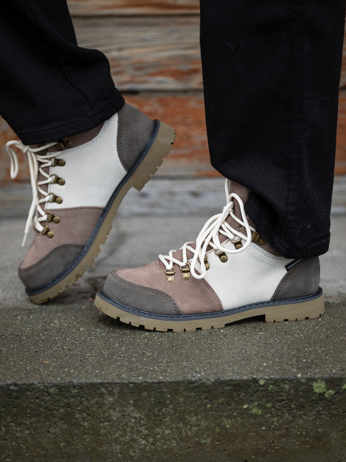 Twentyfour Finse Frigg Leather Boot Muldvarp