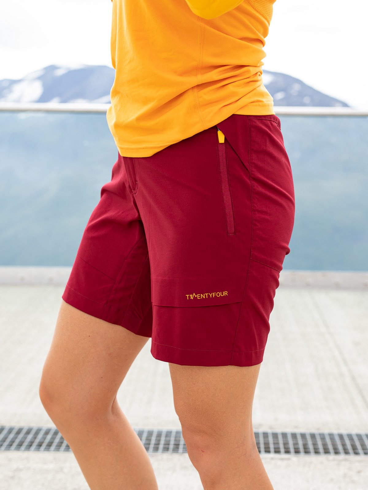 Twentyfour Loen Light Softshell Shorts Mørk Rød