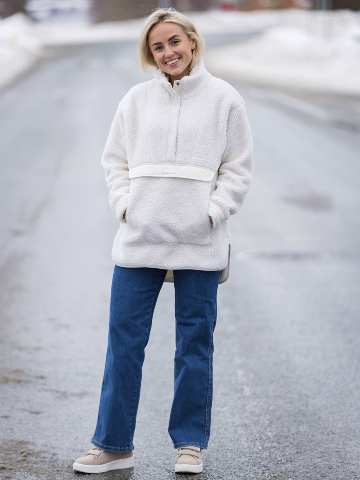 Twentyfour Mellow Pile Genser Krem