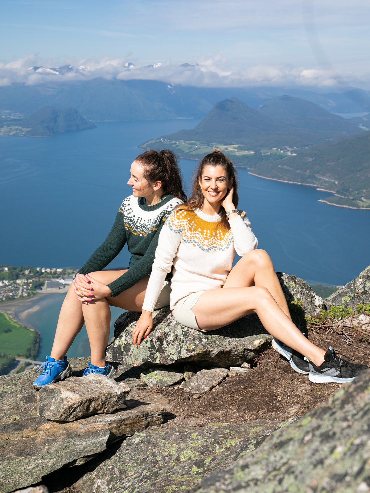 Twentyfour Twentyfour GI Ullgenser Krem