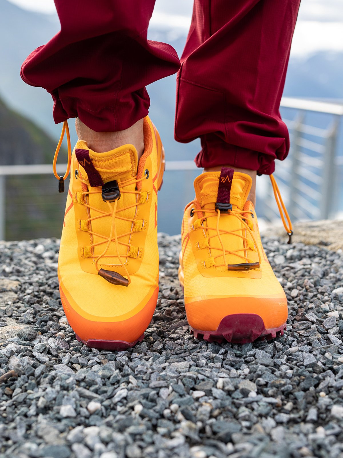 Twentyfour Loen Trail Jogger Okergul