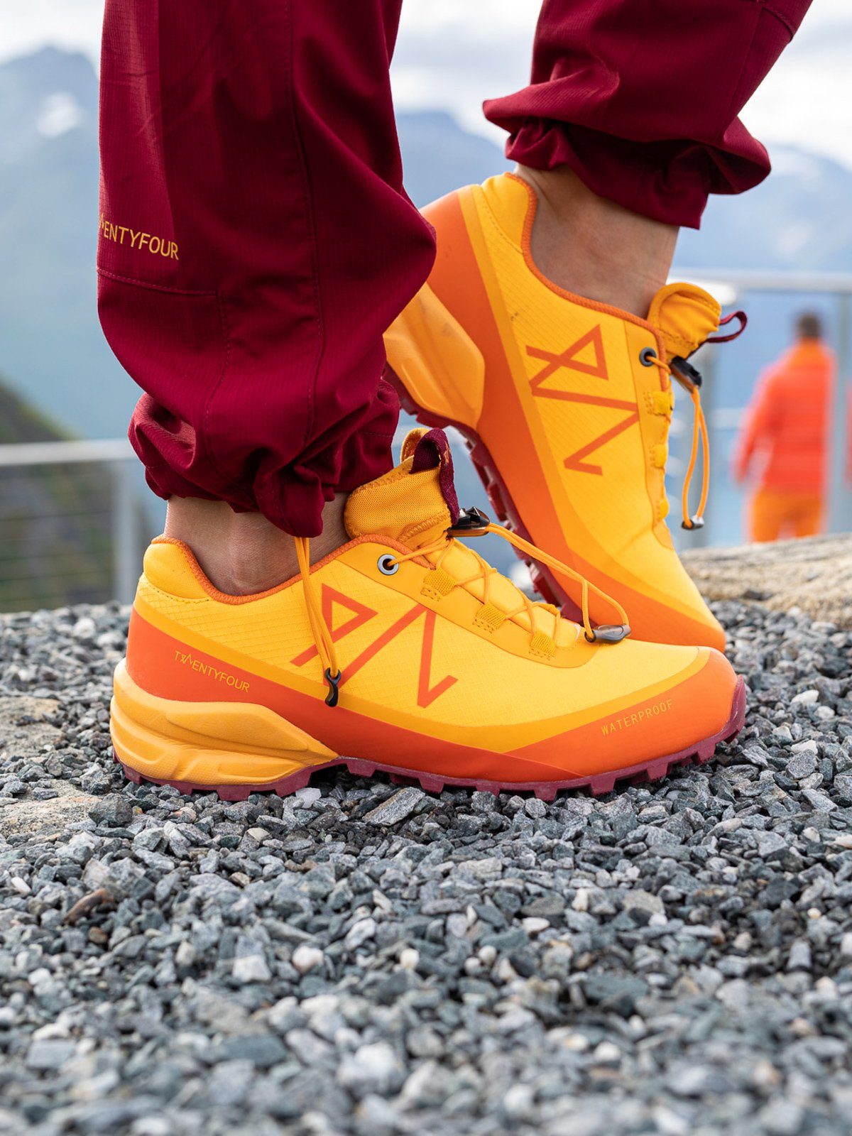 Twentyfour Loen Trail Jogger Okergul