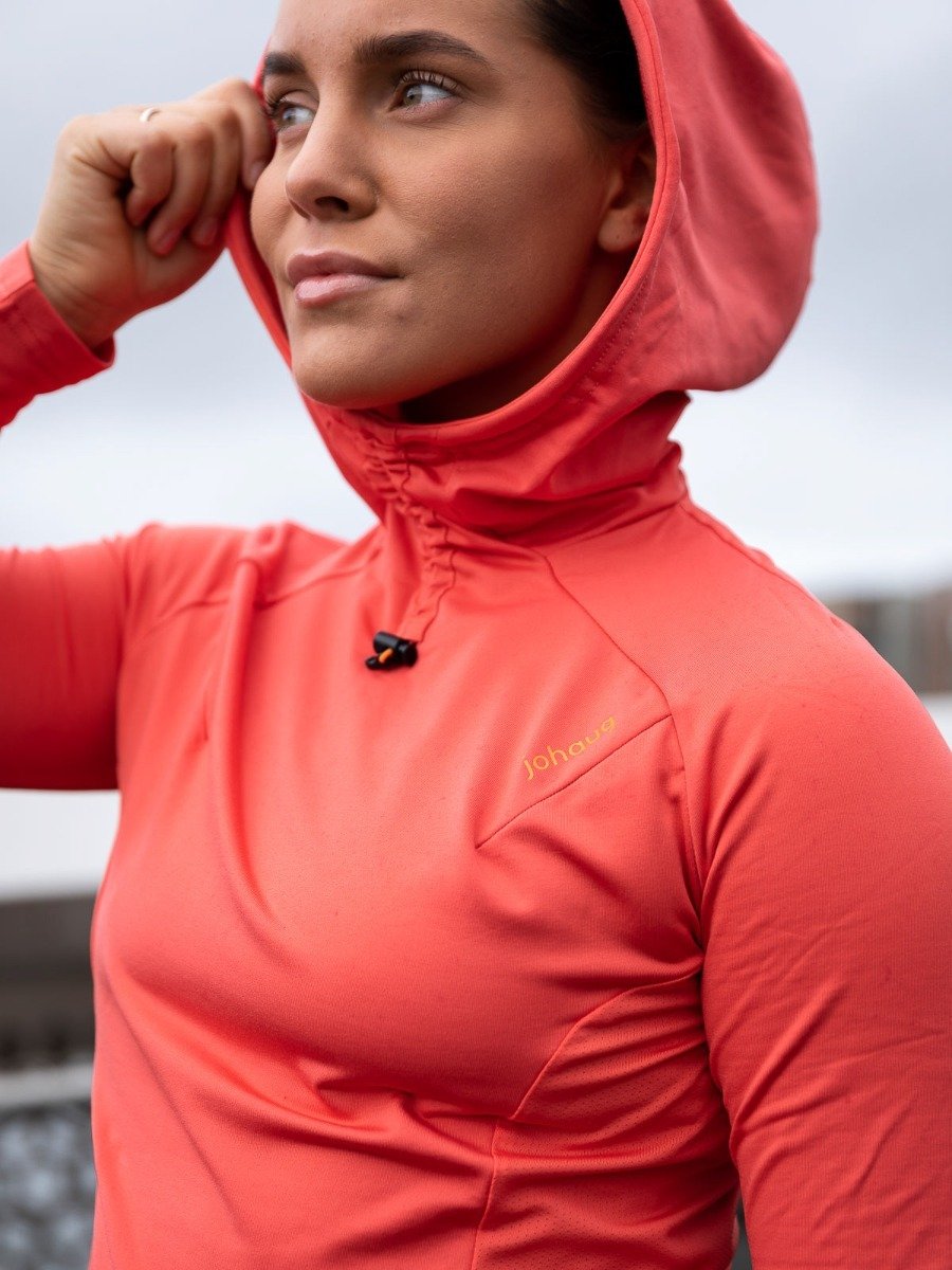 Johaug Sculpt Hood Spicy