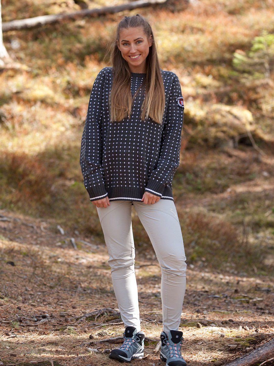 Twentyfour Finse Strikkegenser Antrasitt