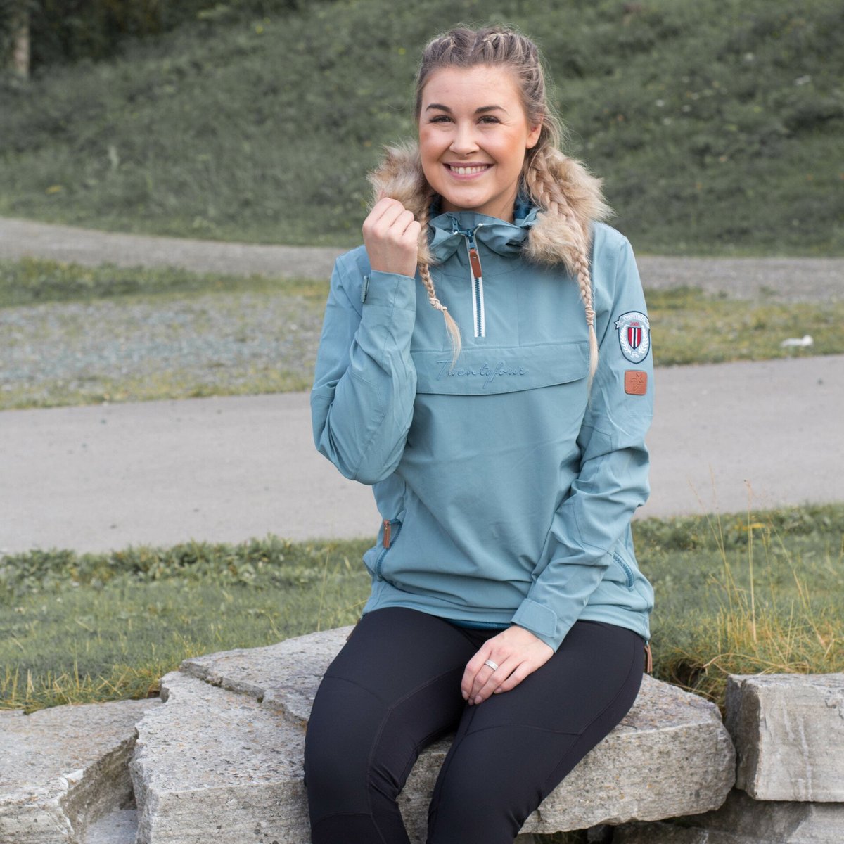 Twentyfour Finse 2-lags Anorakk Gammelblå