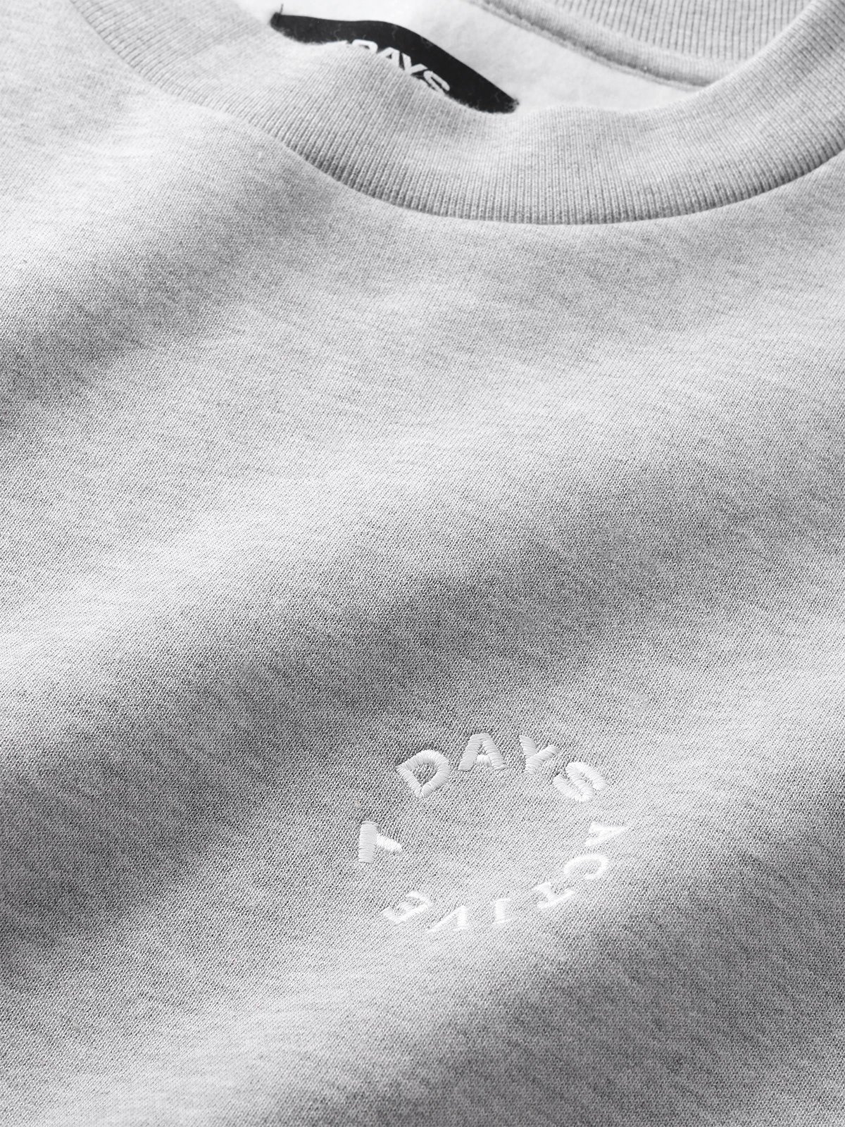 7 DAYS Active Organic Regular Crewneck Heather Grey