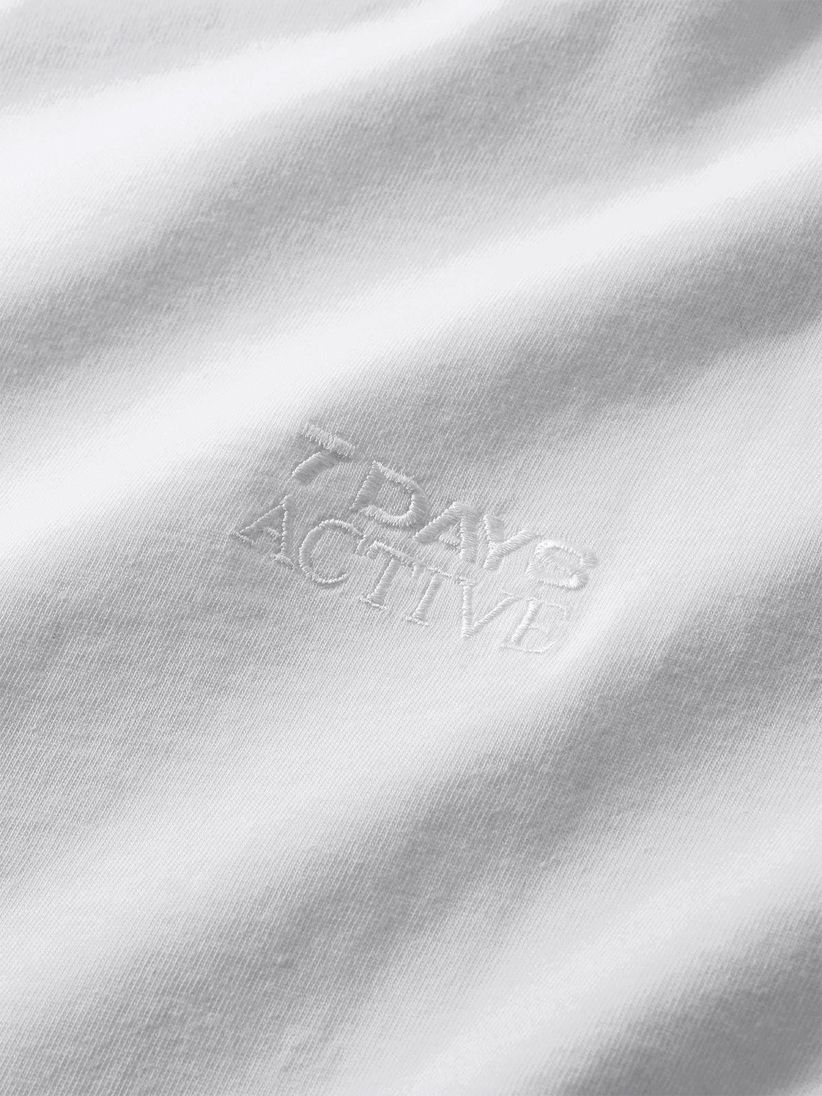 7 DAYS Active Organic Fitted Tee Brilliant white