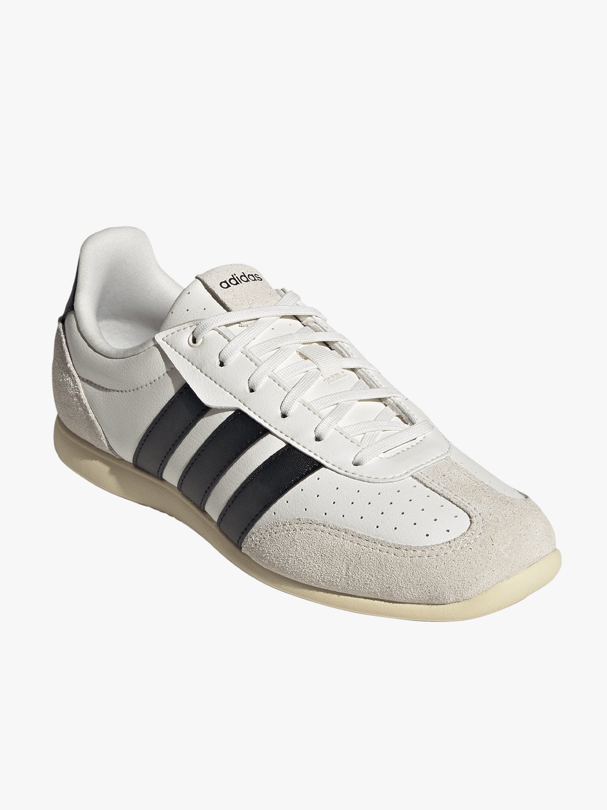 adidas Barreda Low Cwhite / Cblack / Warvan