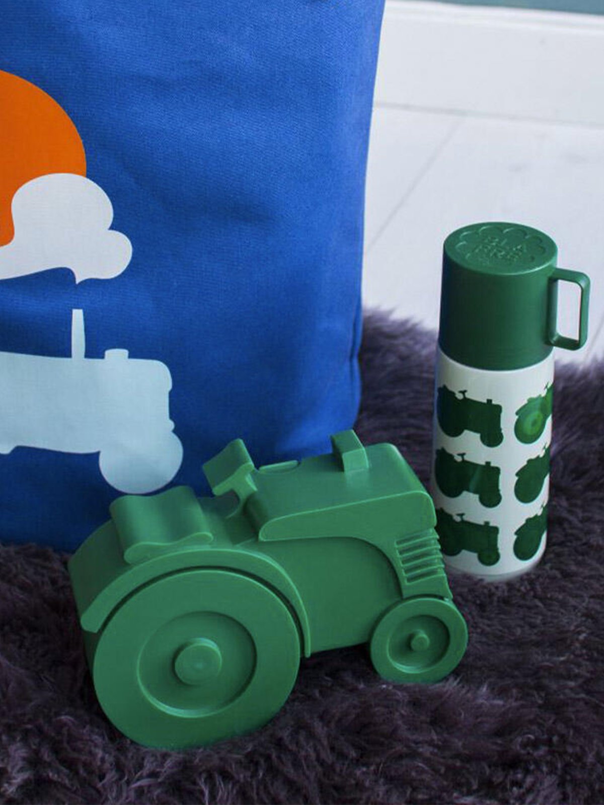 Blafre matboks i plast traktor Mørk grønn