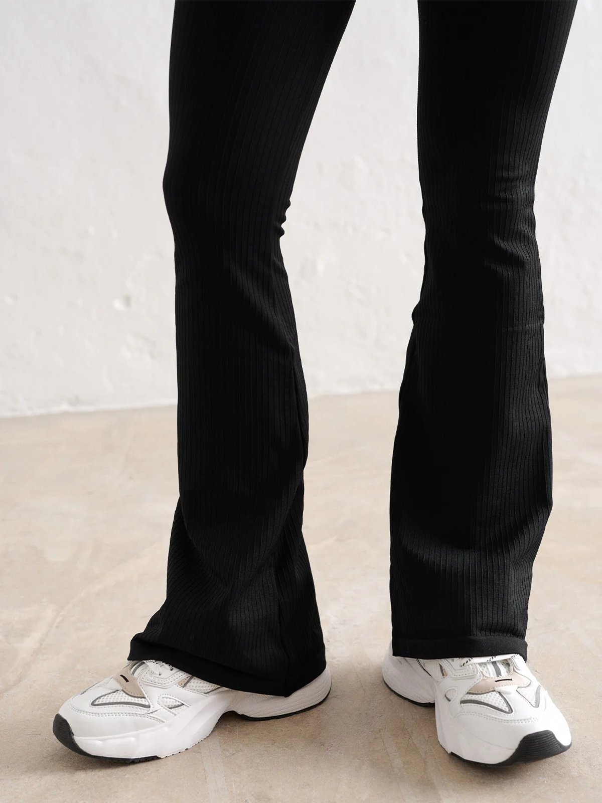 Aim'n Ribbed Seamless Flare Petite Tights Black