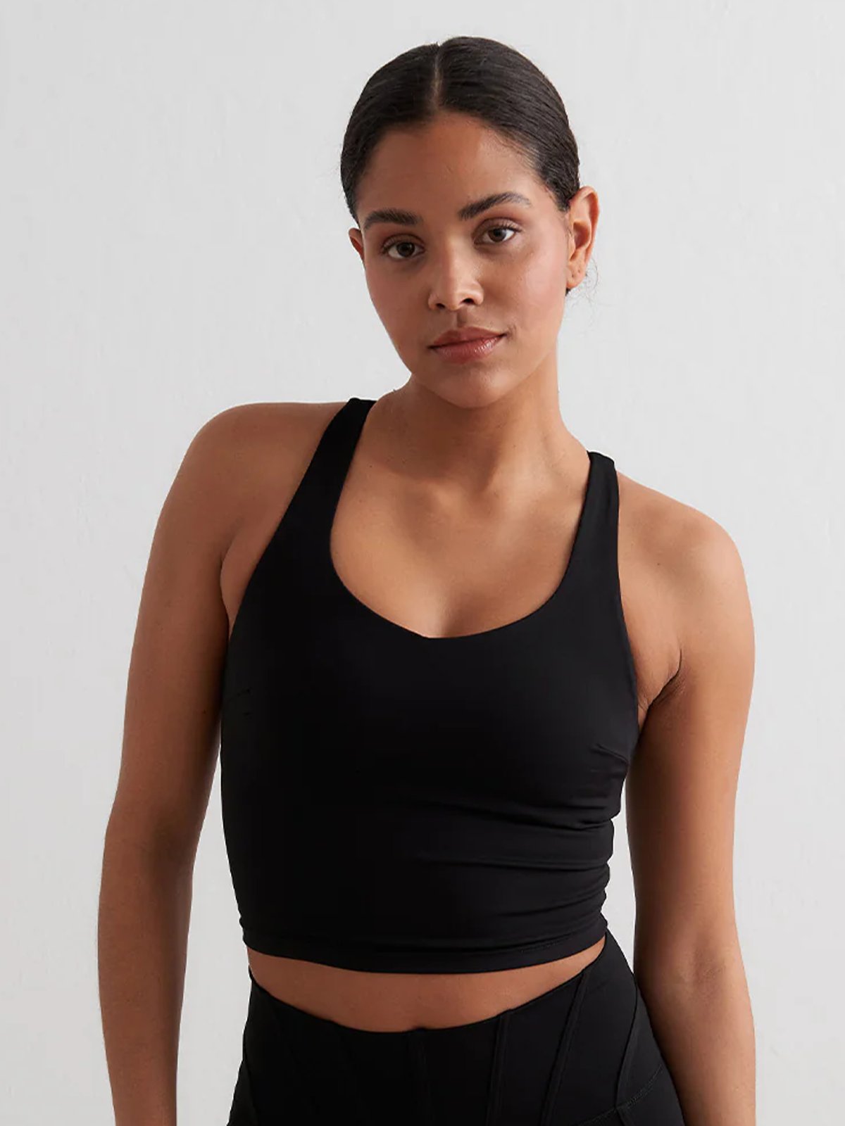 Aim'n Sculpting Strappy Bralette Black