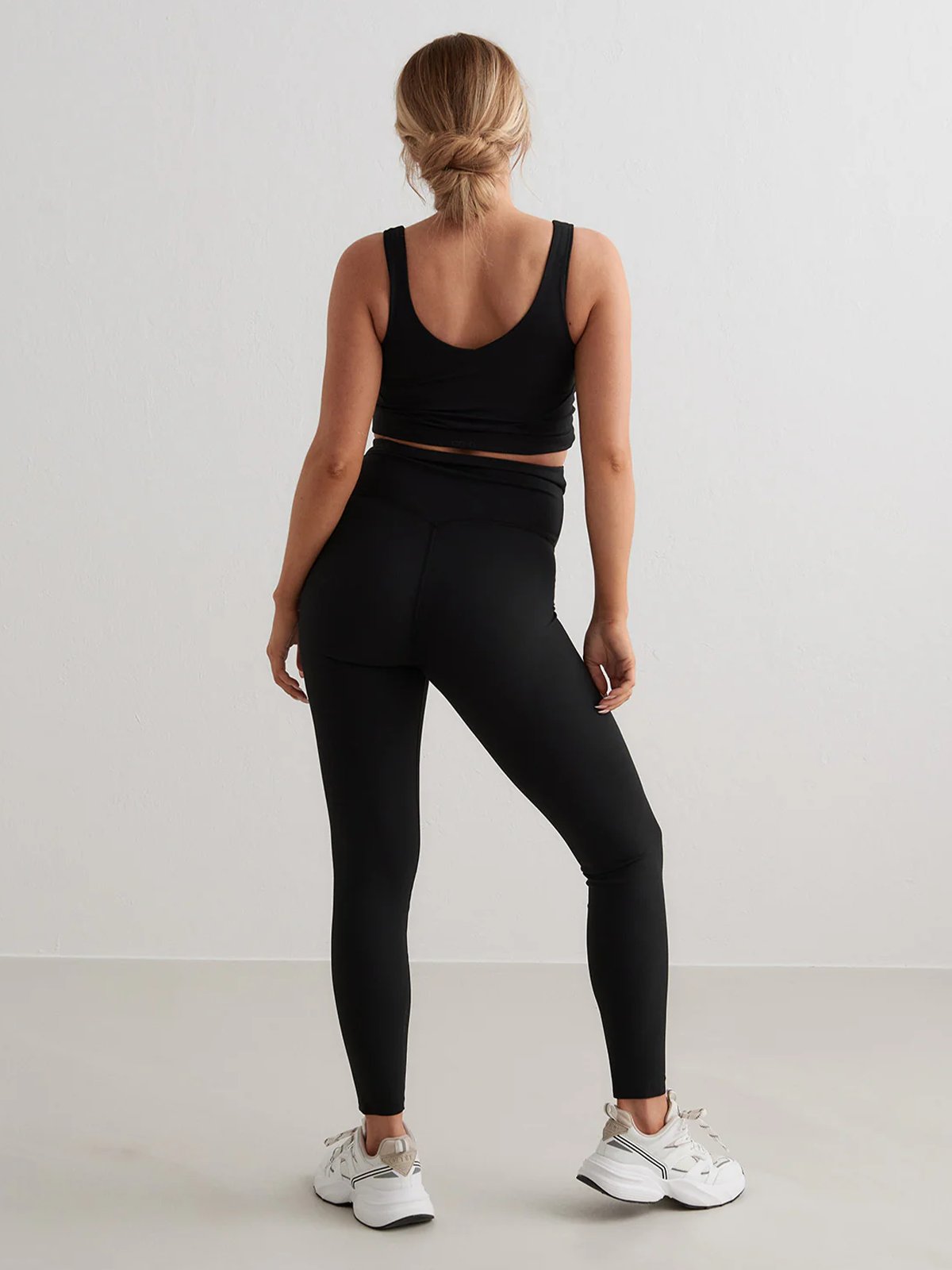 Aim'n Sense Maternity Tights Black