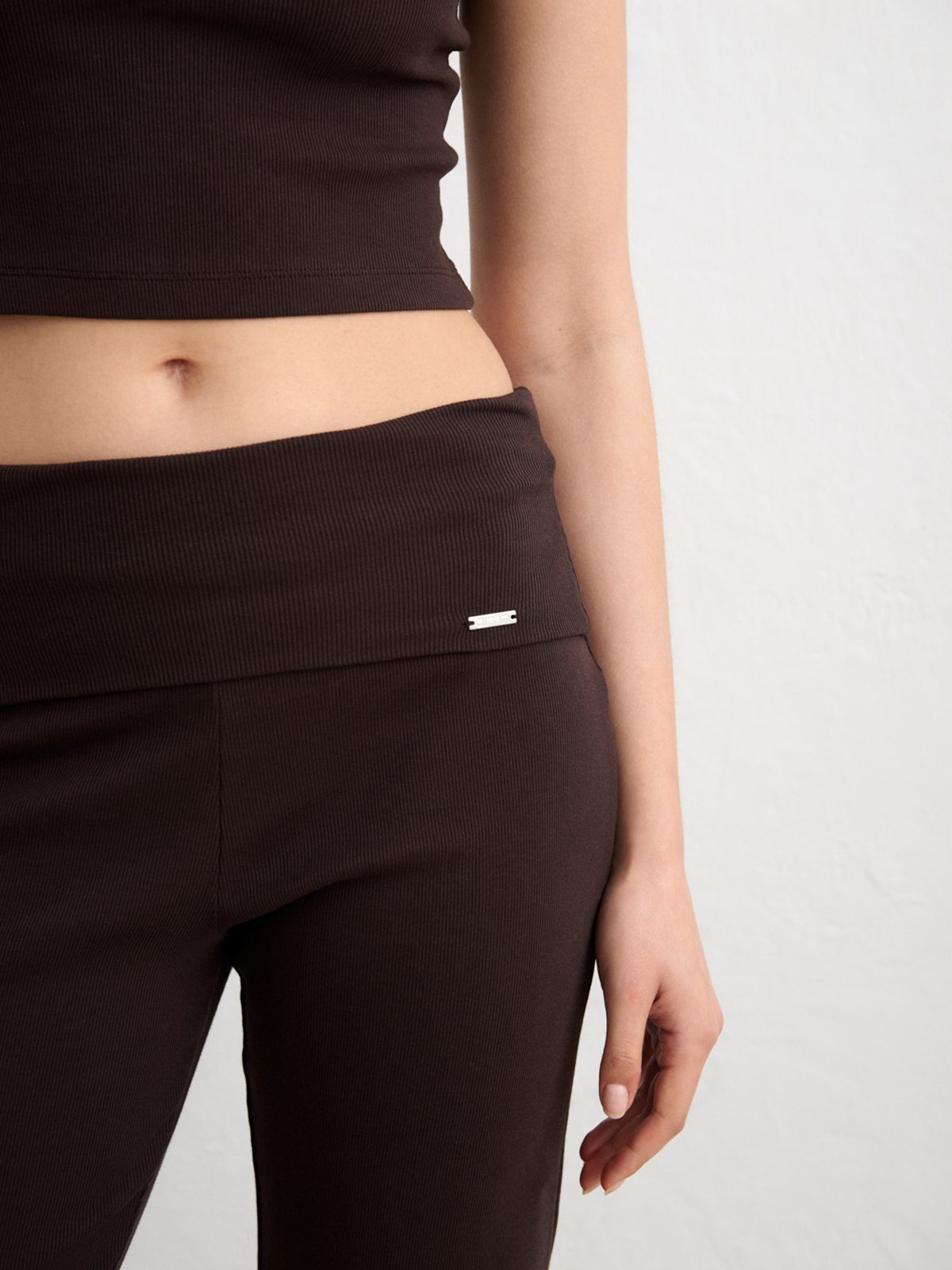Aim'n Ease Ribbed Pants Chocolate