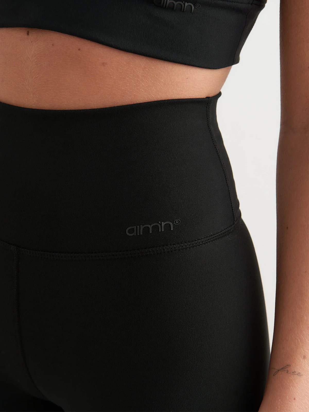 Aim'n Sense Midi Biker Shorts Black