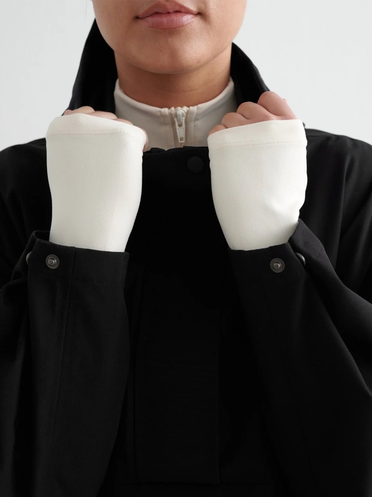 Aim'n Cropped Waterproof Anorak Black