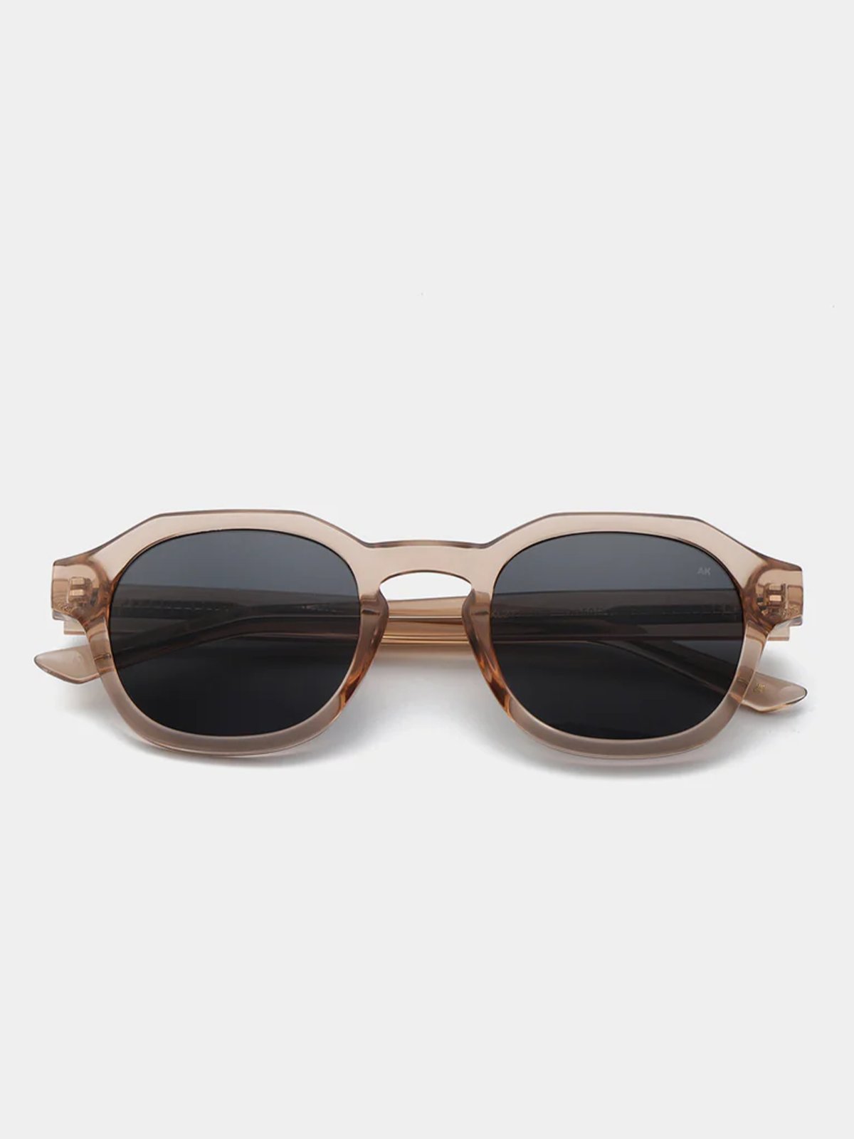 A. KJÆRBEDE Zan Champagne