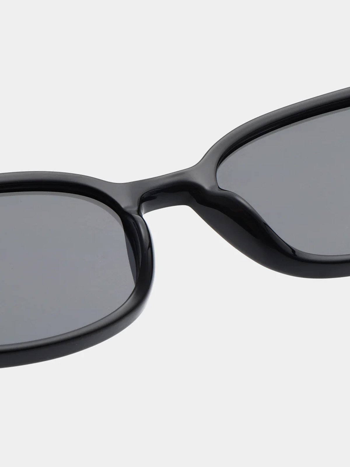 A. KJÆRBEDE Charlie Black