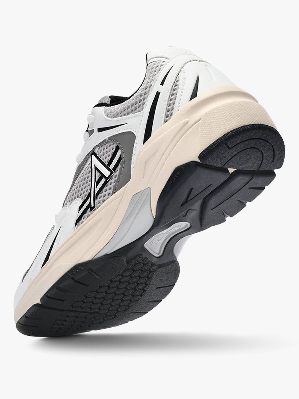 ARKK Oserra White Black