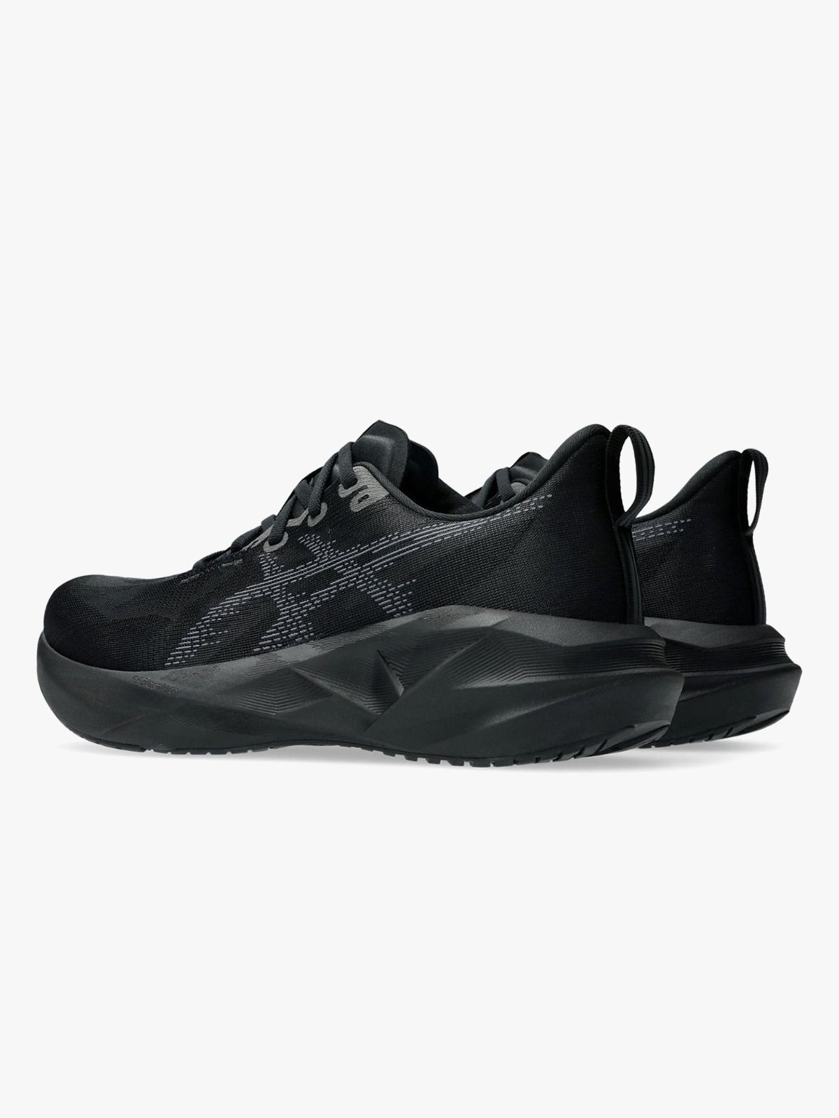 ASICS Novablast 5 Black / Carrier Grey