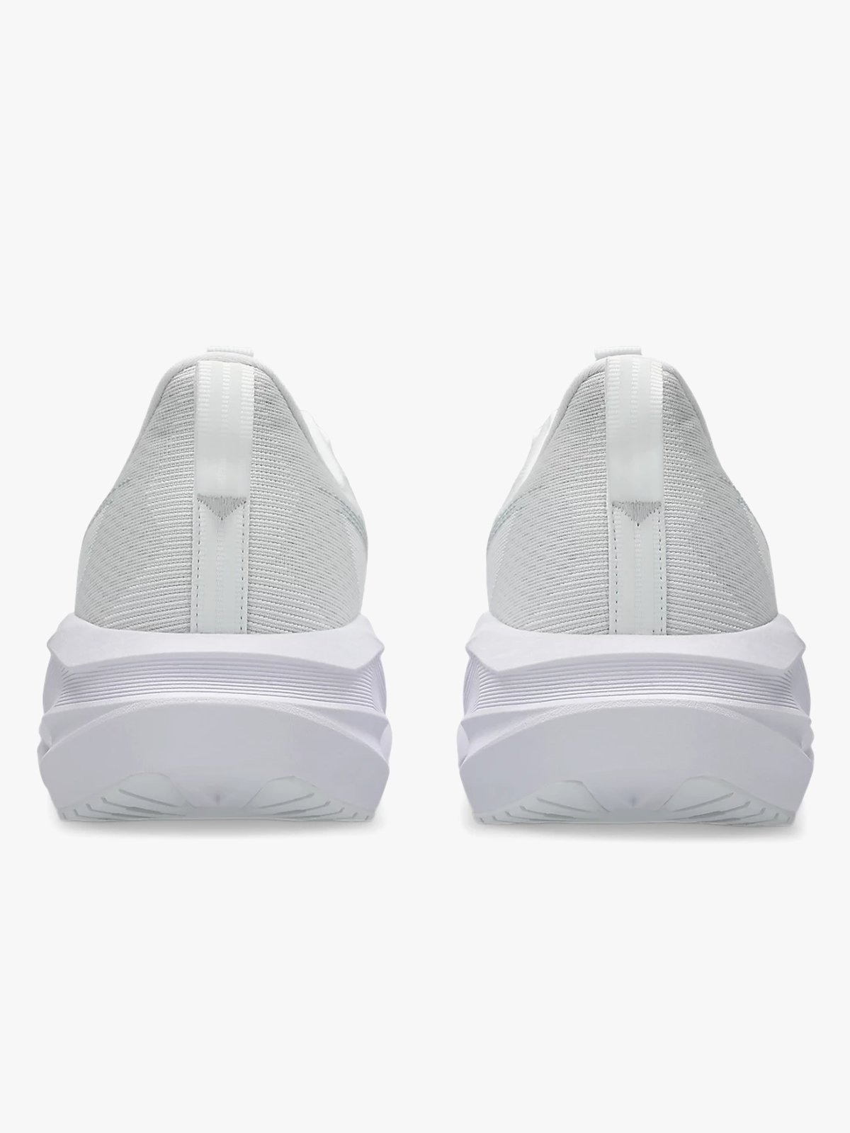 ASICS Novablast 5 White/Piedmont Grey