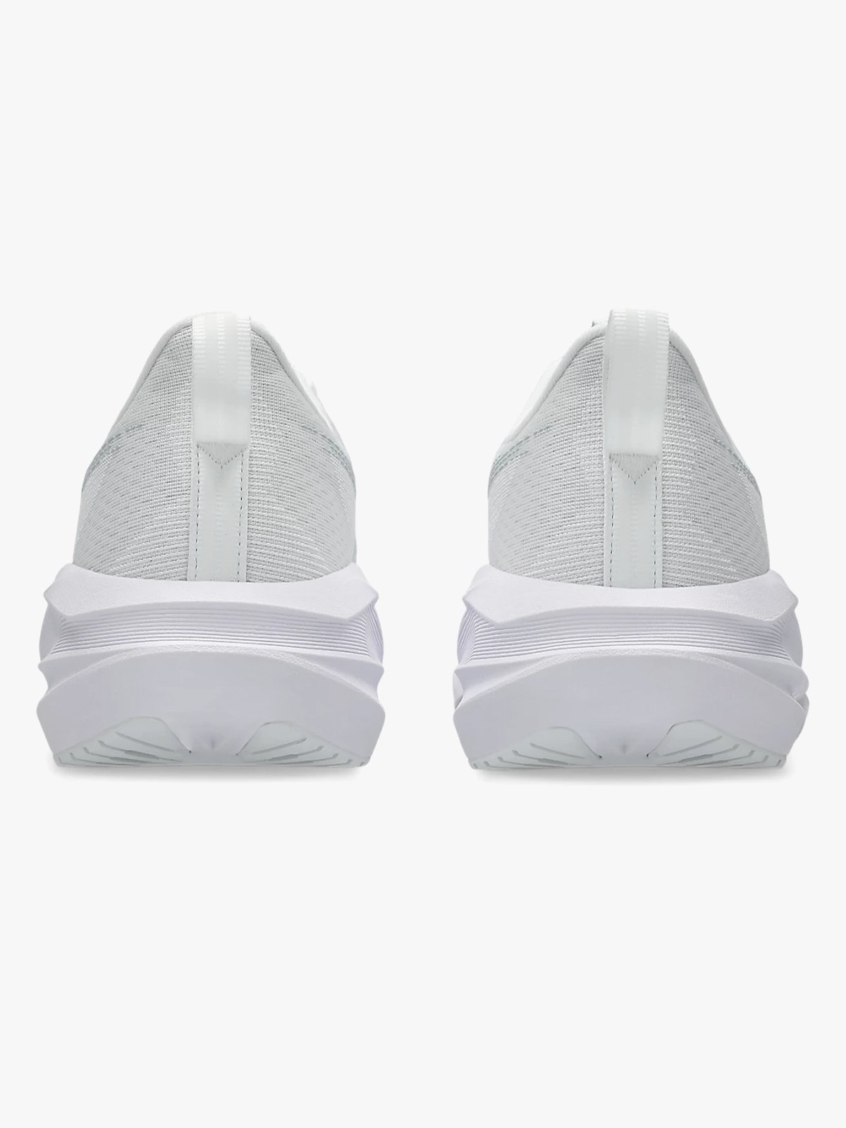 ASICS Novablast 5 White/Piedmont Grey