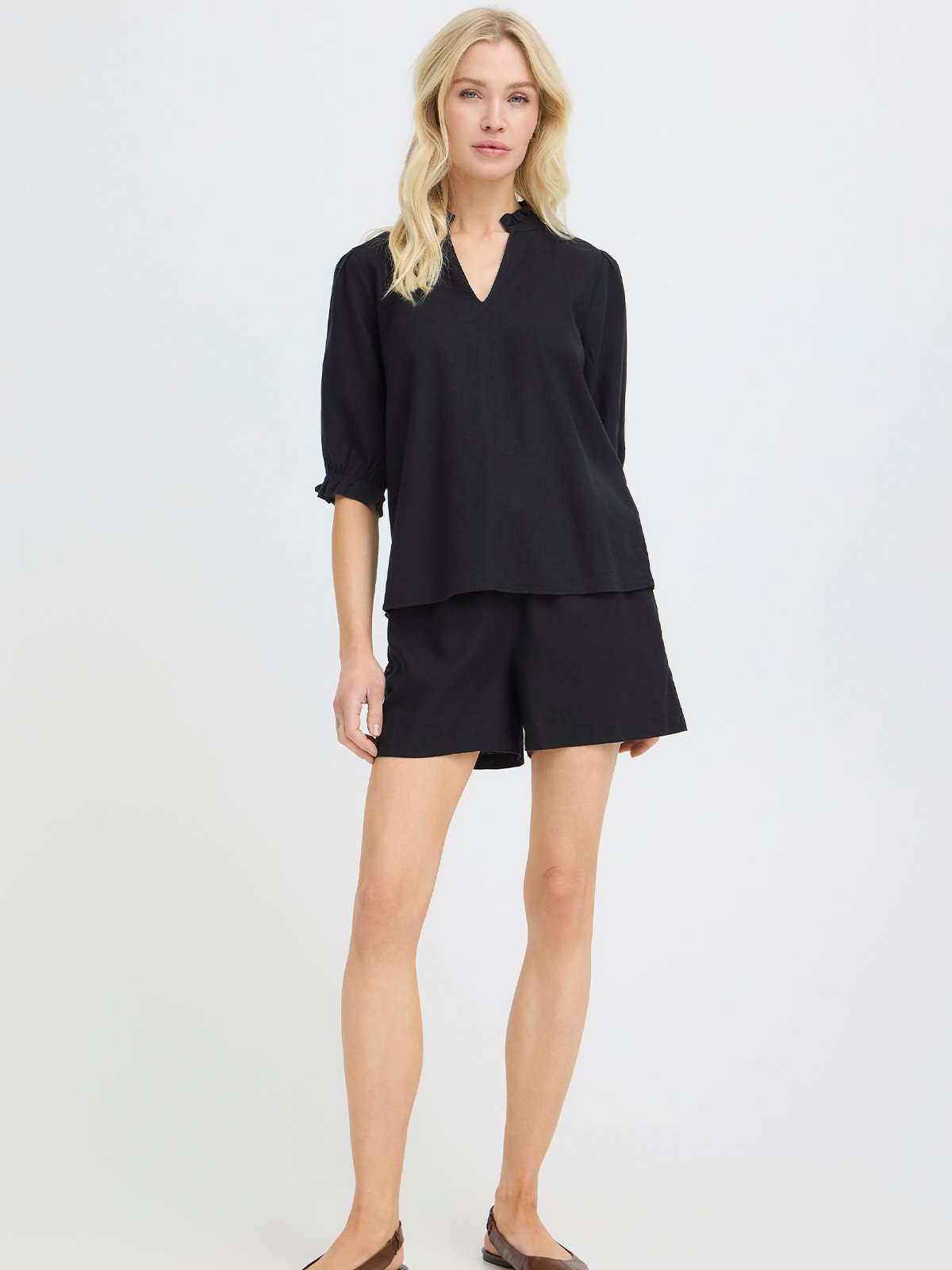 B.YOUNG Falakka Puff Blouse Black