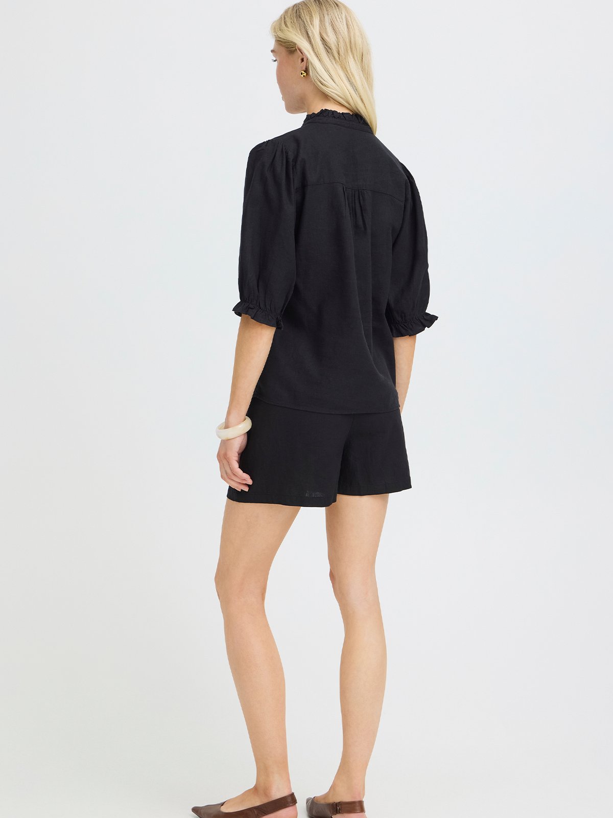 B.YOUNG Falakka Puff Blouse Black