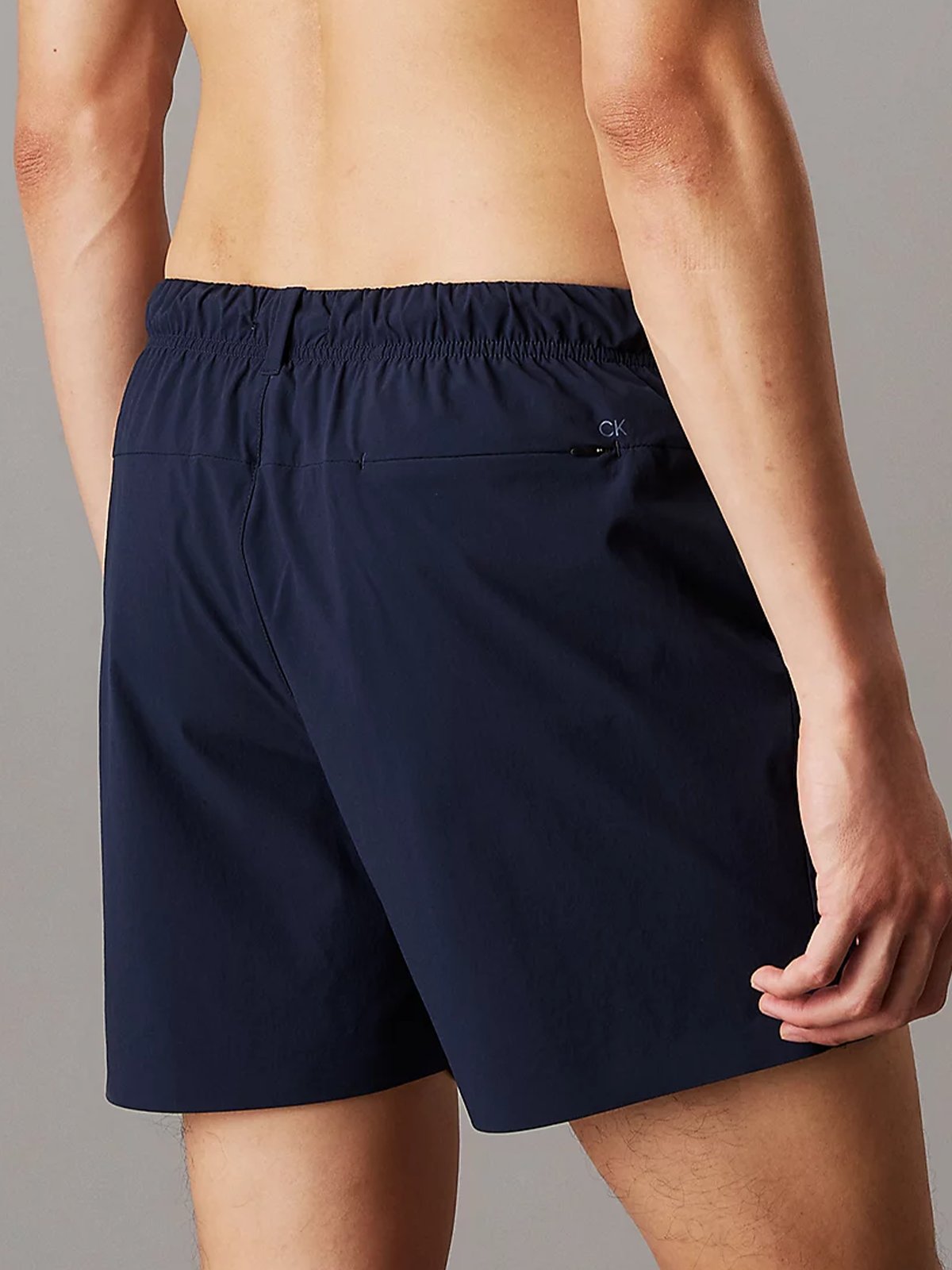 Calvin Klein Medium Drawstring Dark Sapphire