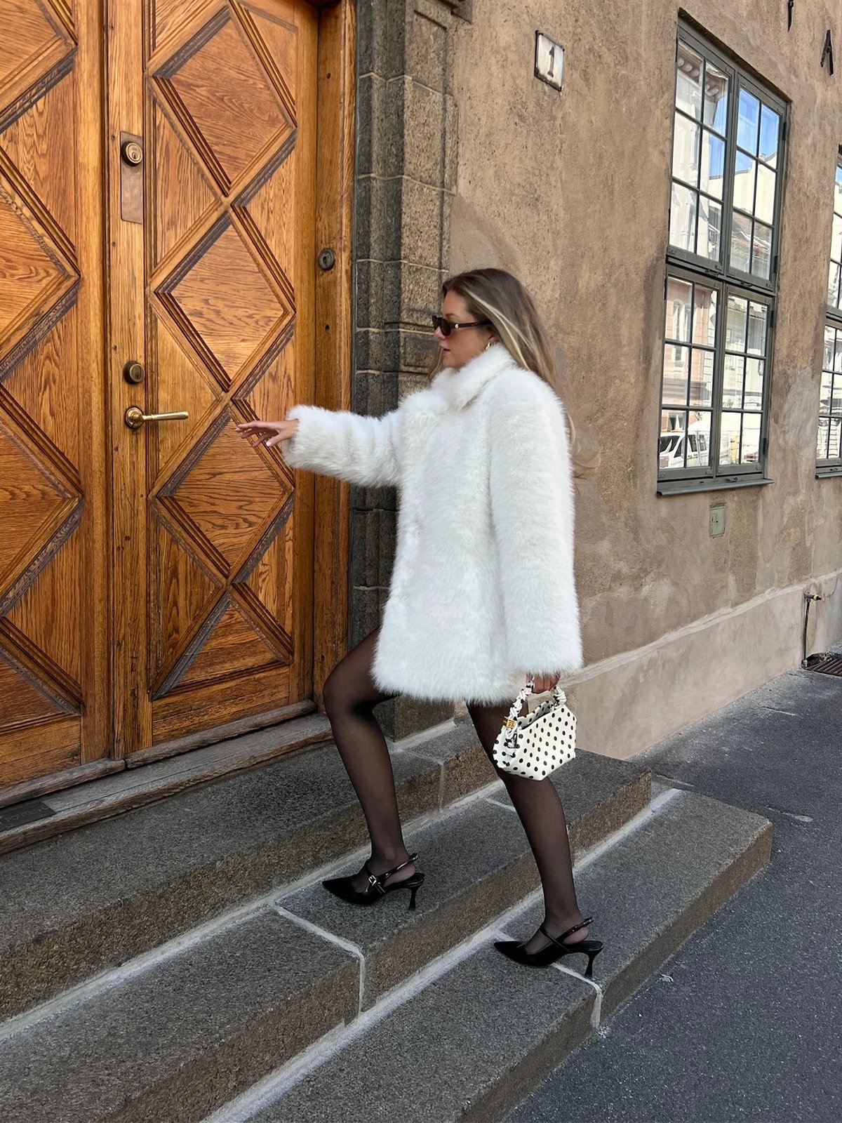 Clermonte Maya Faux Fur White