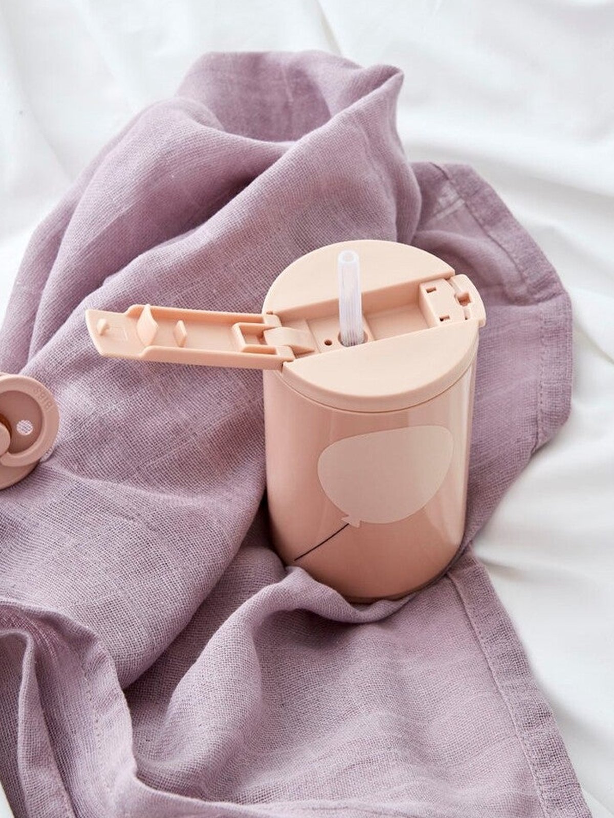 Design Letters Kids travel cup 330ml Nude