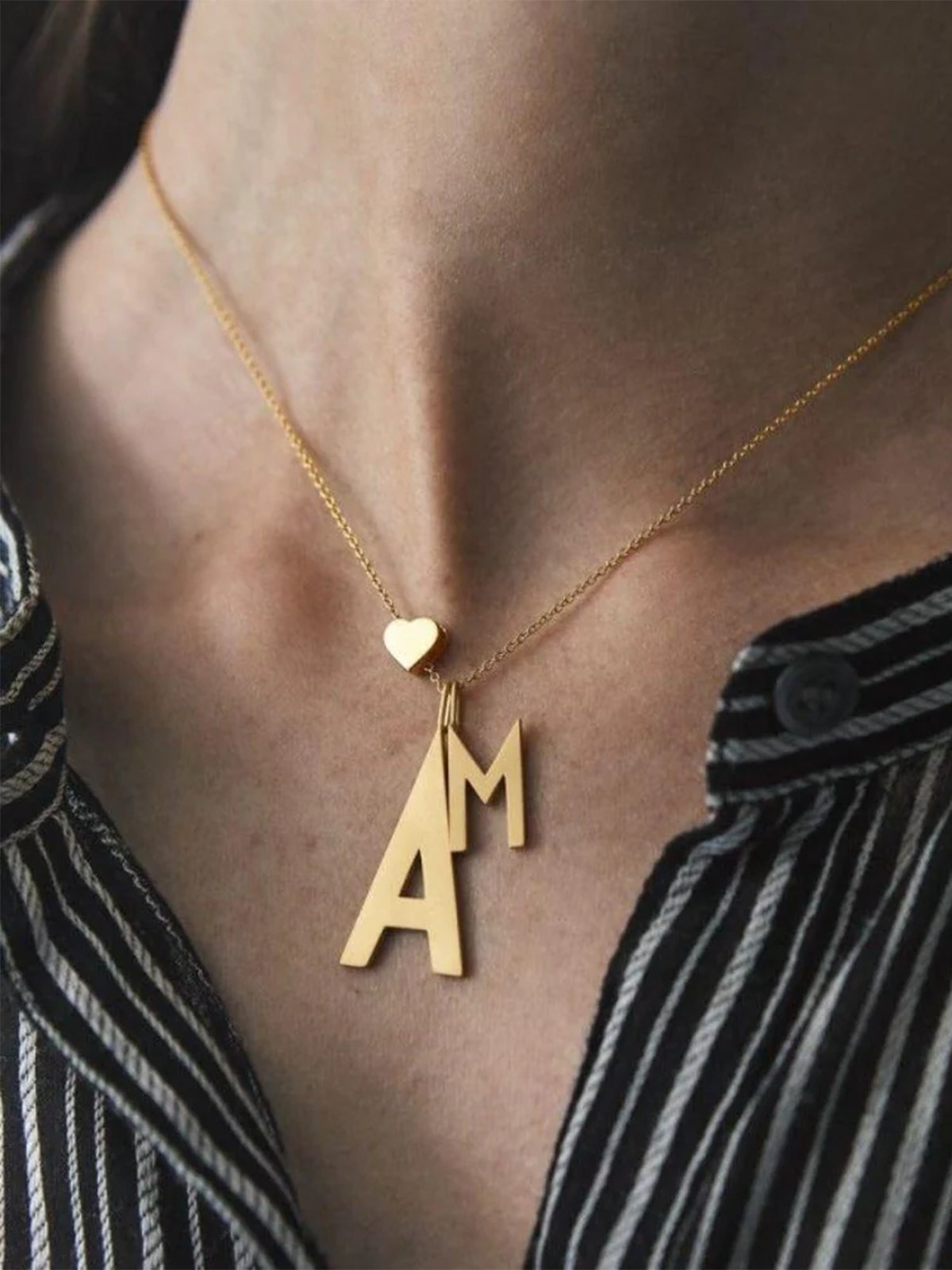 Design Letters Enamel Heart Charm Gold Gold