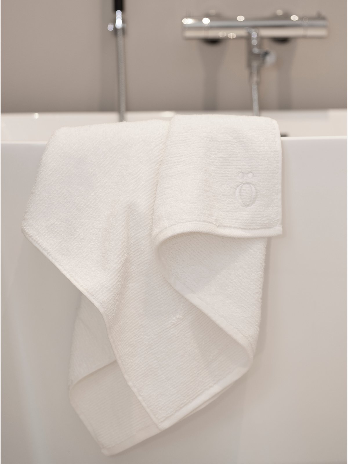 Sögne Håndkle Hvit 70X140 Cm Hvit