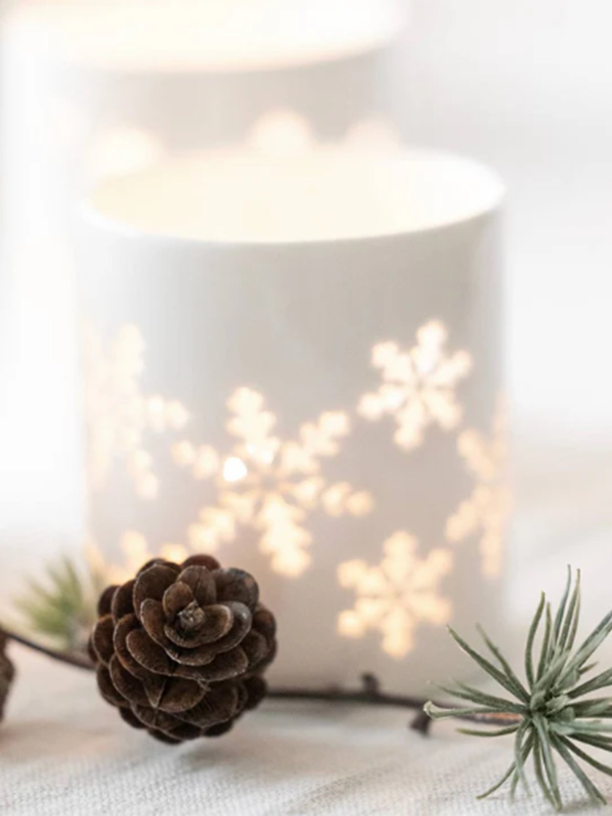 Sögne Hvit T-Lysholder Snøkrystall Small Hvit