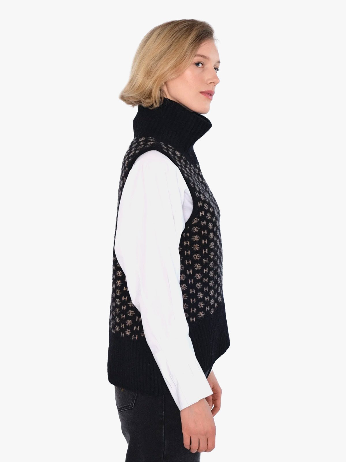 Hést Logo Vest Black