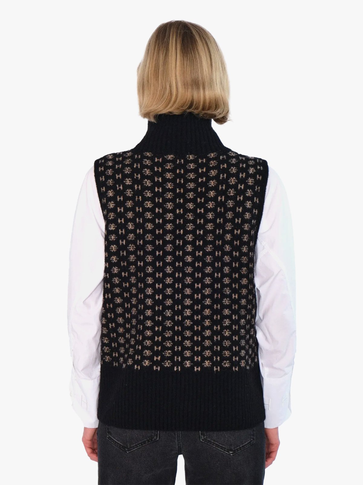 Hést Logo Vest Black