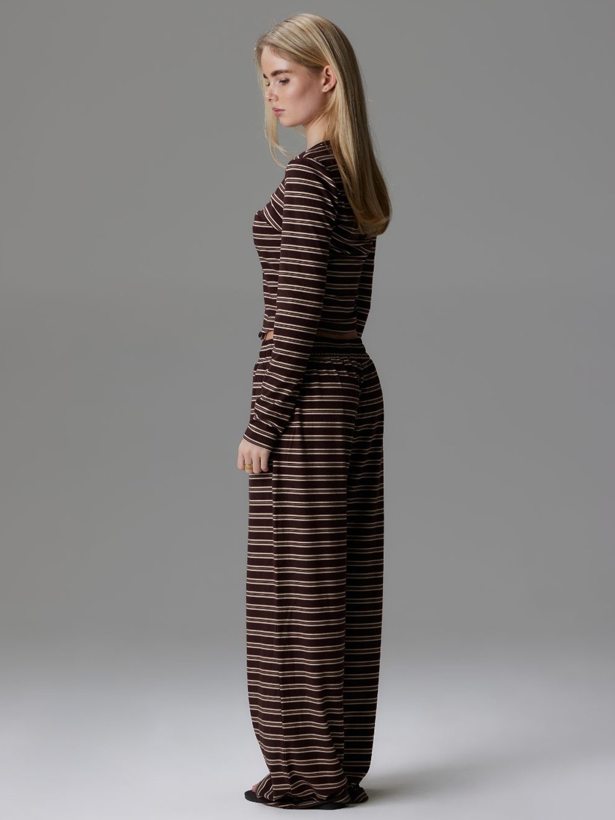 Fitberry Palmer Soft Stripe Wide Leg Pants Brown / Creme