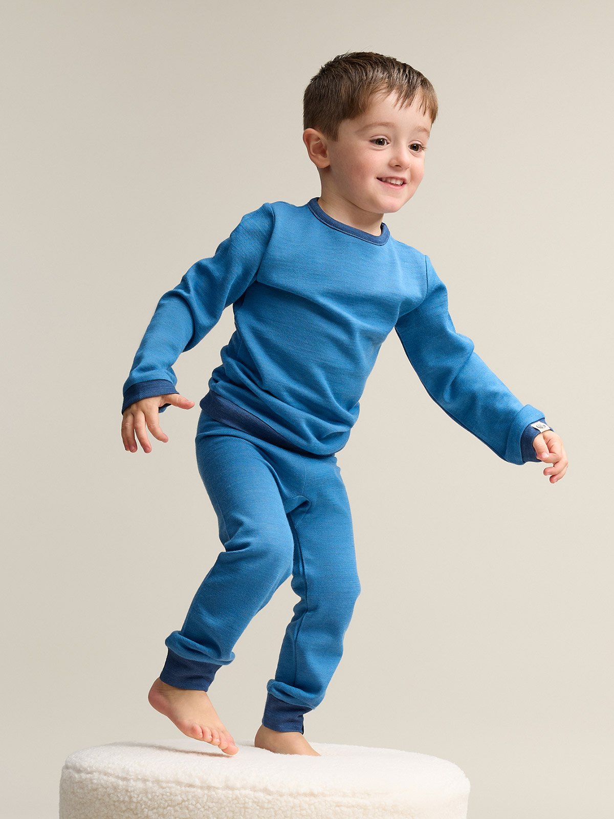 Gullkorn Grana Ullgenser Mørk Himmelblå