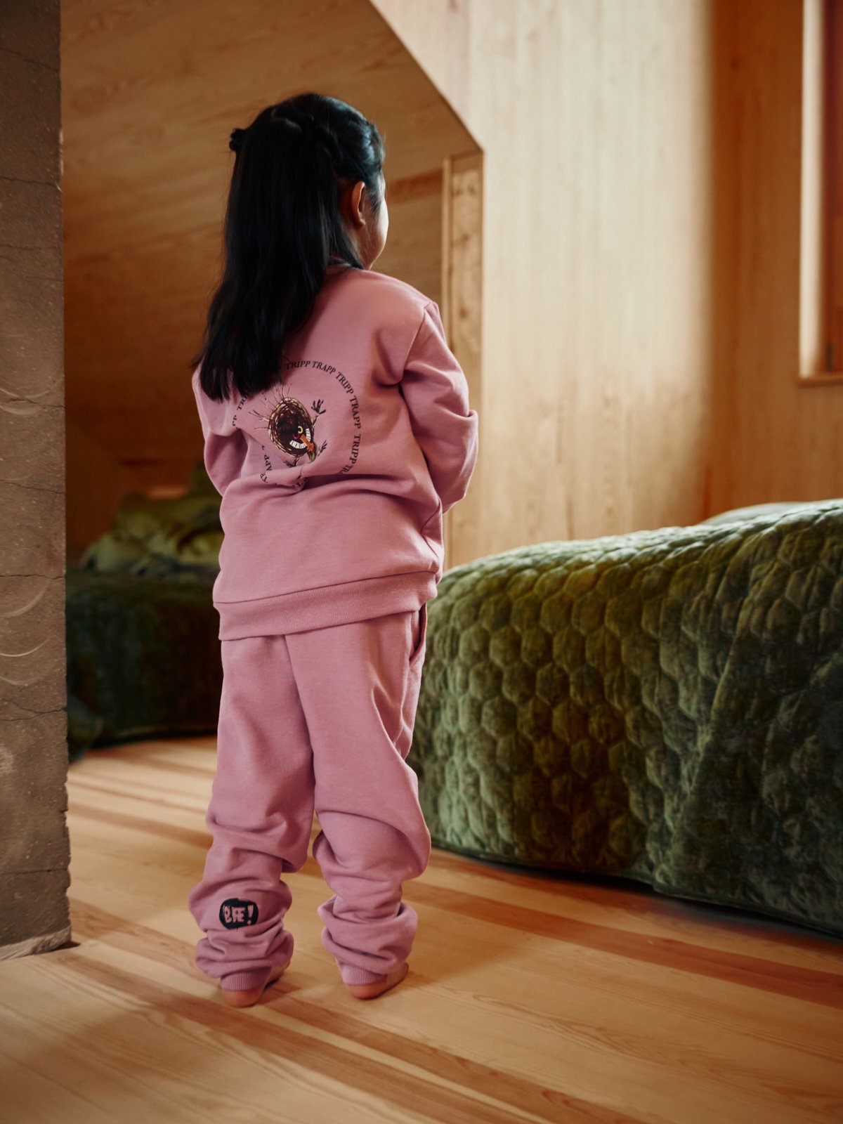 Gullkorn Bukkene Joggedress Tåkerosa