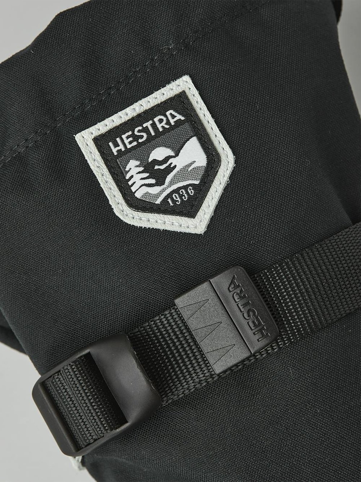 Hestra Kebnekaise Mountain Mitt Black